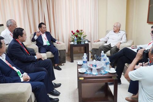 Phó Thủ tướng thứ nhất Cuba tiếp và làm việc với Đoàn công tác tỉnh Thái Nguyên