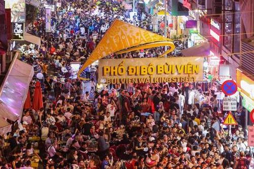 Bỏ tiền tỷ 'thắp sáng' kinh tế đêm