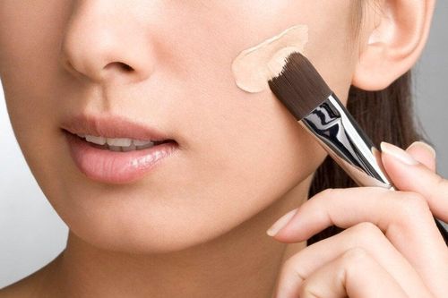 Foundation trong trang điểm là gì?