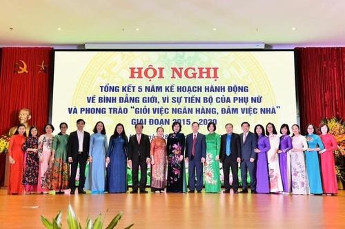Phụ nữ ngành ngân hàng thực hiện bình đẳng giới