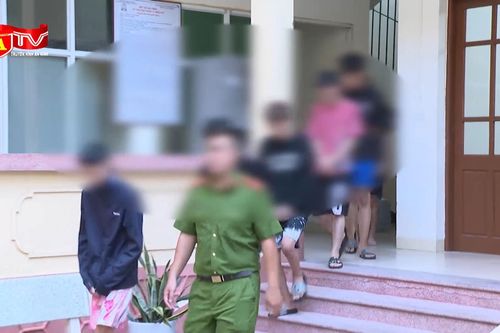 'Phía sau' những vụ hỗn chiến của các thanh, thiếu niên