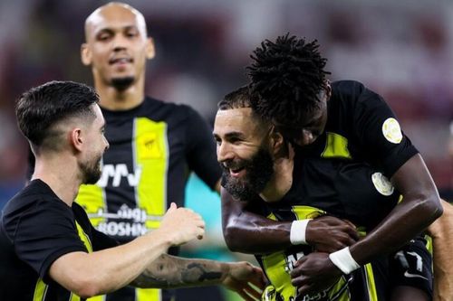 Benzema lập hat-trick cho Al Ittihad sau khi khiến HLV trưởng 'bay ghế'