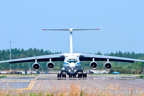 Máy bay vận tải hạng nặng Il-76MD-90A lần đầu trình diễn ở nước ngoài