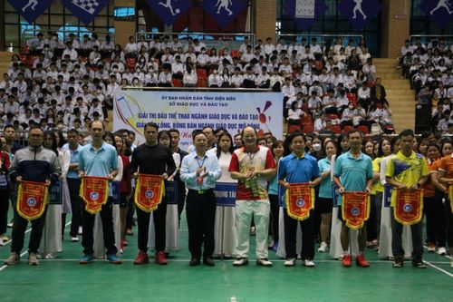Hơn 1.000 lượt vận động viên tham gia giải thể thao ngành Giáo dục Điện Biên