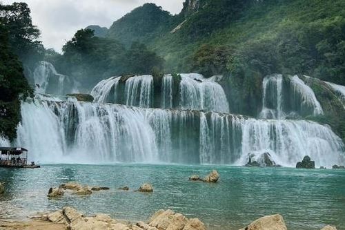 Non nước Cao Bằng - điểm đến lí tưởng trong dịp cuối năm