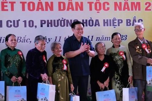 Chủ tịch Quốc hội dự Ngày hội Đại đoàn kết toàn dân tộc tại Đà Nẵng
