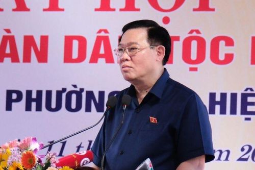 Chủ tịch Quốc hội: Thu ngân sách của Hà Nội sắp bắt kịp TPHCM