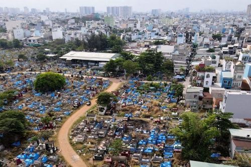 Tiến độ di dời nghĩa trang tự phát lớn nhất TP.HCM; lộ diện chủ dự án 12.000 tỷ