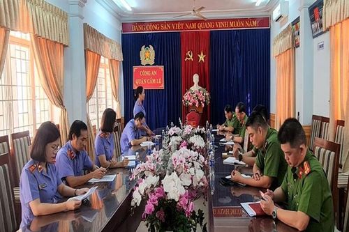 VKSND quận Cẩm Lệ trực tiếp kiểm sát việc tiếp nhận, giải quyết nguồn tin về tội phạm