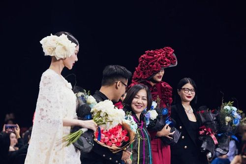 Eternal Romance: Câu chuyện đẹp về tình yêu vĩnh cửu trong thời trang