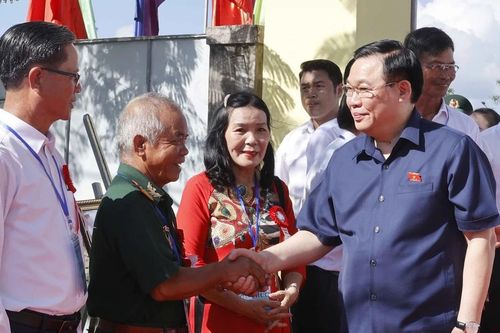 Chủ tịch Quốc hội Vương Đình Huệ dự Ngày hội Đại Đoàn kết ở Liên Chiểu