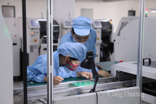 Vĩnh Phúc: Khánh thành tổ hợp nhà máy sản xuất camera thông minh và thiết bị điện tử công nghệ cao