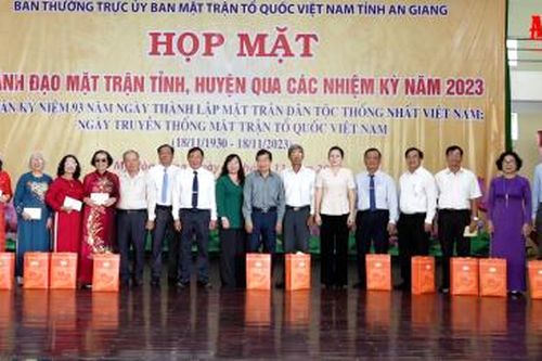 An Giang họp mặt kỷ niệm 93 năm Ngày thành lập Mặt trận dân tộc thống nhất Việt Nam