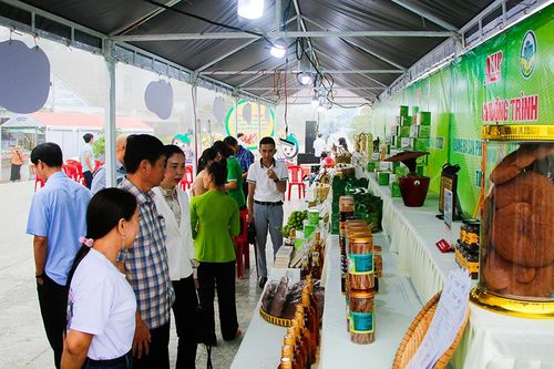 Quảng bá sản phẩm OCOP, sản phẩm tiềm năng hướng đến sản phẩm OCOP và sản phẩm khởi nghiệp Tịnh Biên