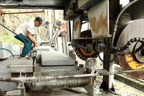 Nhà sáng chế kỹ thuật 'sinh ra từ làng'