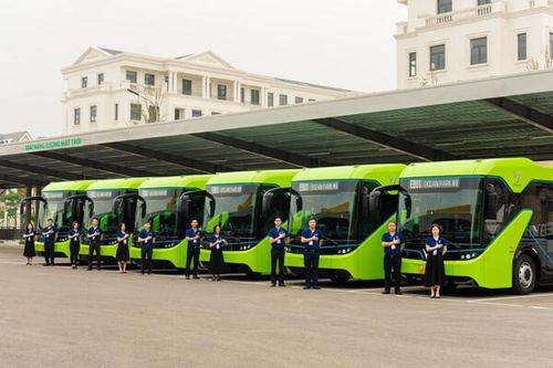 Hà Nội lên kế hoạch đến năm 2035 thay thế 50% xe buýt diesel bằng xe điện
