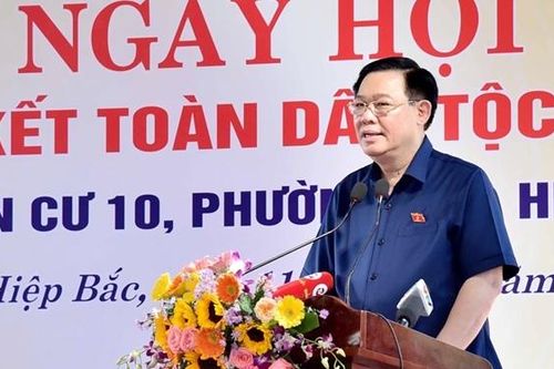 Chủ tịch Quốc hội Vương Đình Huệ: Thực hiện tốt dân chủ ở cơ sở, phát huy sức mạnh vô địch của đại đoàn kết toàn dân tộc