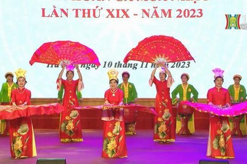 Quảng bá hình ảnh Việt Nam qua lời ca tiếng hát