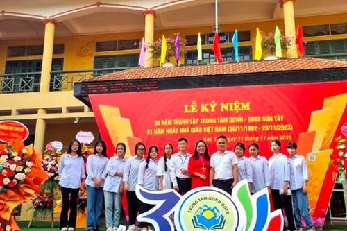 Quyết tâm trở thành điểm sáng về dạy văn hóa kết hợp đào tạo nghề