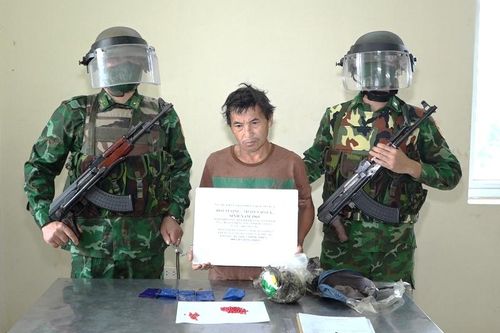 Thanh Hóa: Bắt đối tượng vận chuyển ma túy, vượt biên giới trái phép