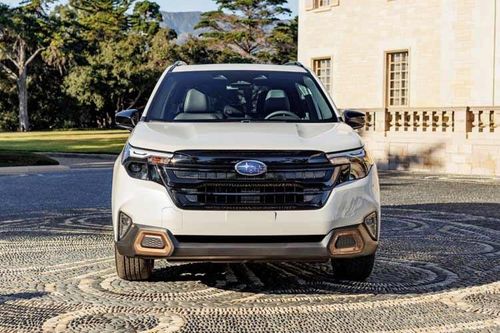 Subaru Forester 2024 lộ diện, thiết kế bị chê là 'lẩu thập cẩm', mất chất