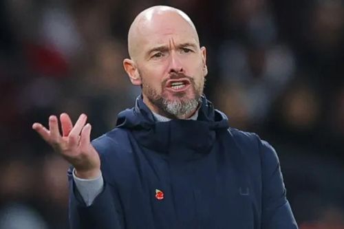 Man Utd và Arsenal trả giá đắt sau chiến thắng vòng 12 Ngoại hạng Anh