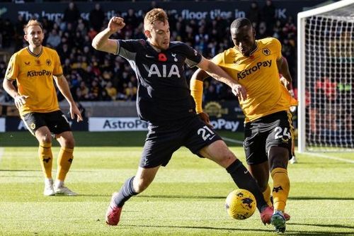 Tottenham thua ngược trong 6 phút bù giờ