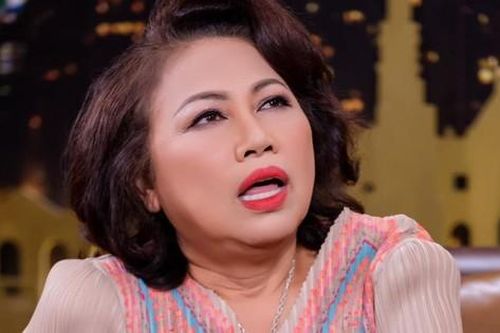Showbiz 12/11: Siu Black sốc vì bị đưa tin qua đời trên mạng