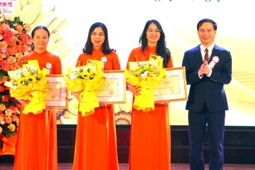 Trường Kinh tế - Trường Đại học Vinh phấn đấu trở thành cơ sở đào tạo uy tín hàng đầu khu vực Bắc Trung Bộ