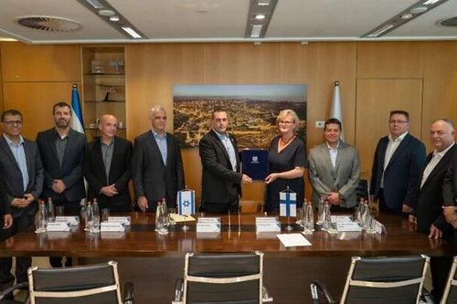 Phần Lan ký thỏa thuận 'lịch sử' mua hệ thống phòng thủ tên lửa của Israel