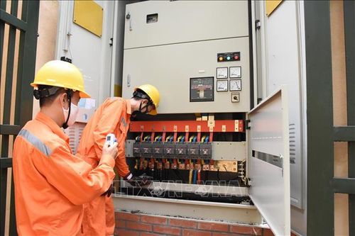 Giá điện tăng, thay đổi thói quen và tư duy sử dụng điện