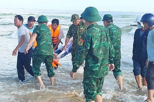 Tìm thấy thi thể nam sinh mất tích trên vùng biển Quảng Trị