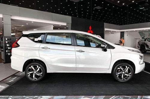 Bảng giá xe Mitsubishi tháng 11/2023: Giảm giá 'kịch sàn'