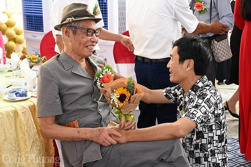 Trở về miền ký ức cùng cựu học sinh Trường Chuyên Quỳnh Phụ, Thái Bình