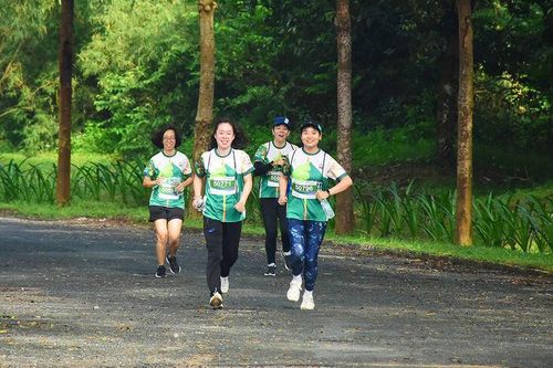 Hào hứng Giải chạy địa hình núi Cấm năm 2023