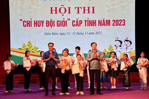 Trao 18 giải Hội thi 'Chỉ huy Đội giỏi' năm 2023