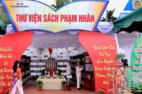 'Người bạn' thầm lặng của phạm nhân