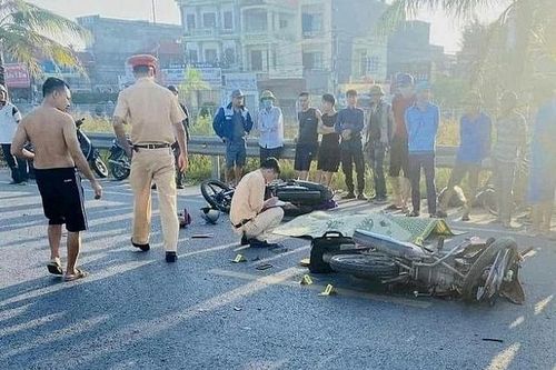 Thương tâm: Hai người đàn ông tử vong sau va chạm xe máy