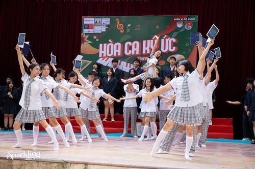 Fiereco Day: Teen 'mở cửa trái tim' nói lời yêu với ngôi nhà chung THPT Chu Văn An