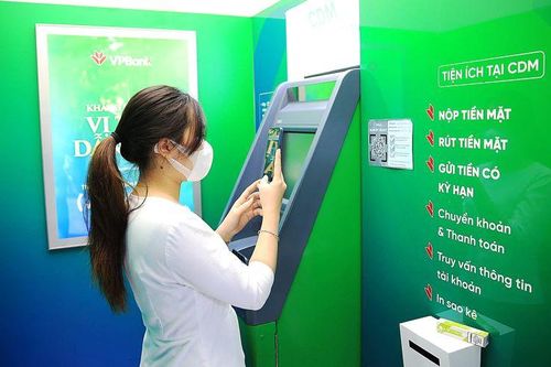 'Số hóa' ngân hàng thông qua mô hình 'cùng tồn tại'