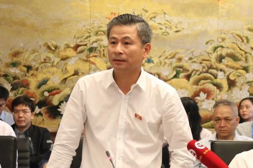 ĐBQH: 90% ô tô, xe máy Hà Nội phải đỗ lòng đường, vỉa hè… gây tắc