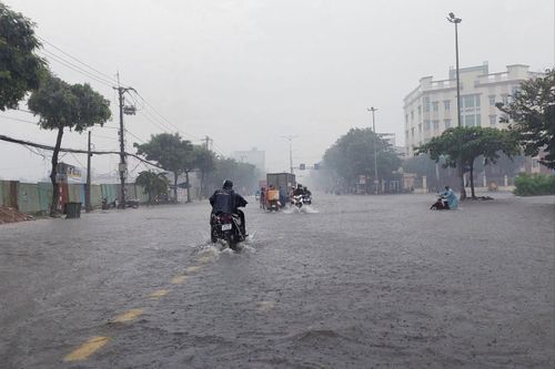 Đà Nẵng ứng phó mưa lũ, ngập lụt và sạt lở đất