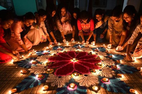 Ấn Độ lập kỷ lục thế giới với lễ hội ánh sáng Diwali của người Hindu