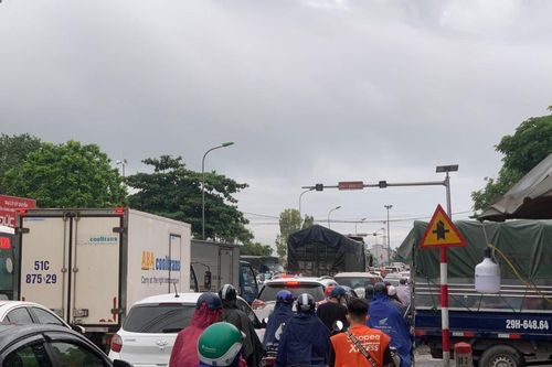 Thí điểm tổ chức giao thông qua cầu Mai Lĩnh trên Quốc lộ 6