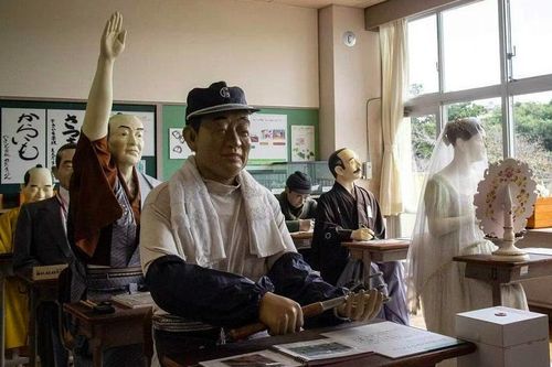 Nhật Bản làm 'sống lại' những ngôi trường bị bỏ hoang như thế nào?