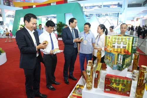 Hơn 100 doanh nghiệp Trung Quốc tới Lào Cai tham dự hội chợ quốc tế Việt – Trung