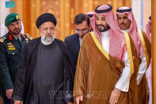 Tổng thống Iran thăm Saudi Arabia