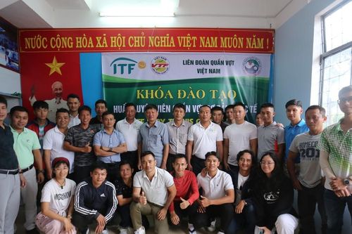 Gia Lai: 23 học viên được đào tạo huấn luyện viên Quần vợt cơ bản quốc tế