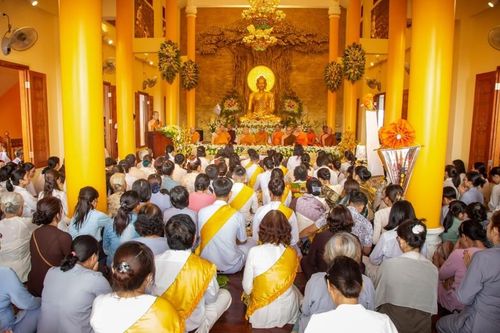 Quảng Nam: Lễ dâng y kathina sau mùa An cư kiết hạ tại chùa Thái Bình