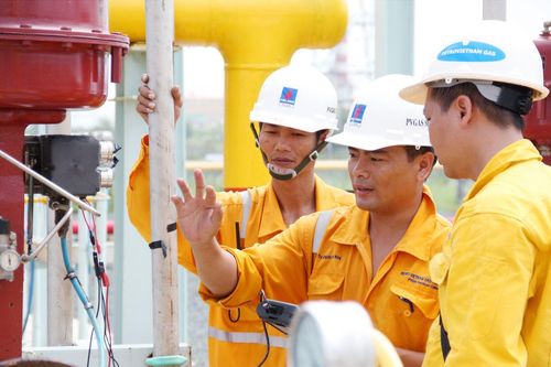 Loạt doanh nghiệp nhận lãi nghìn tỷ đồng từ gửi ngân hàng